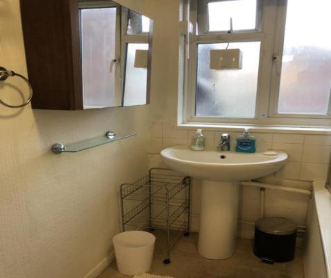 Lovely One Bed Apartment To Rent London Exteriör bild